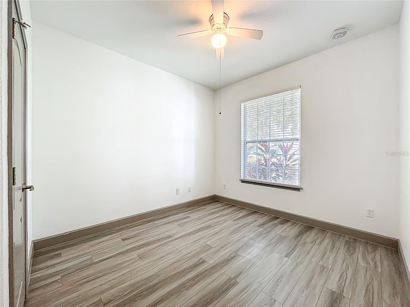 LAKES/WINDERMERE PH 04 - Residential