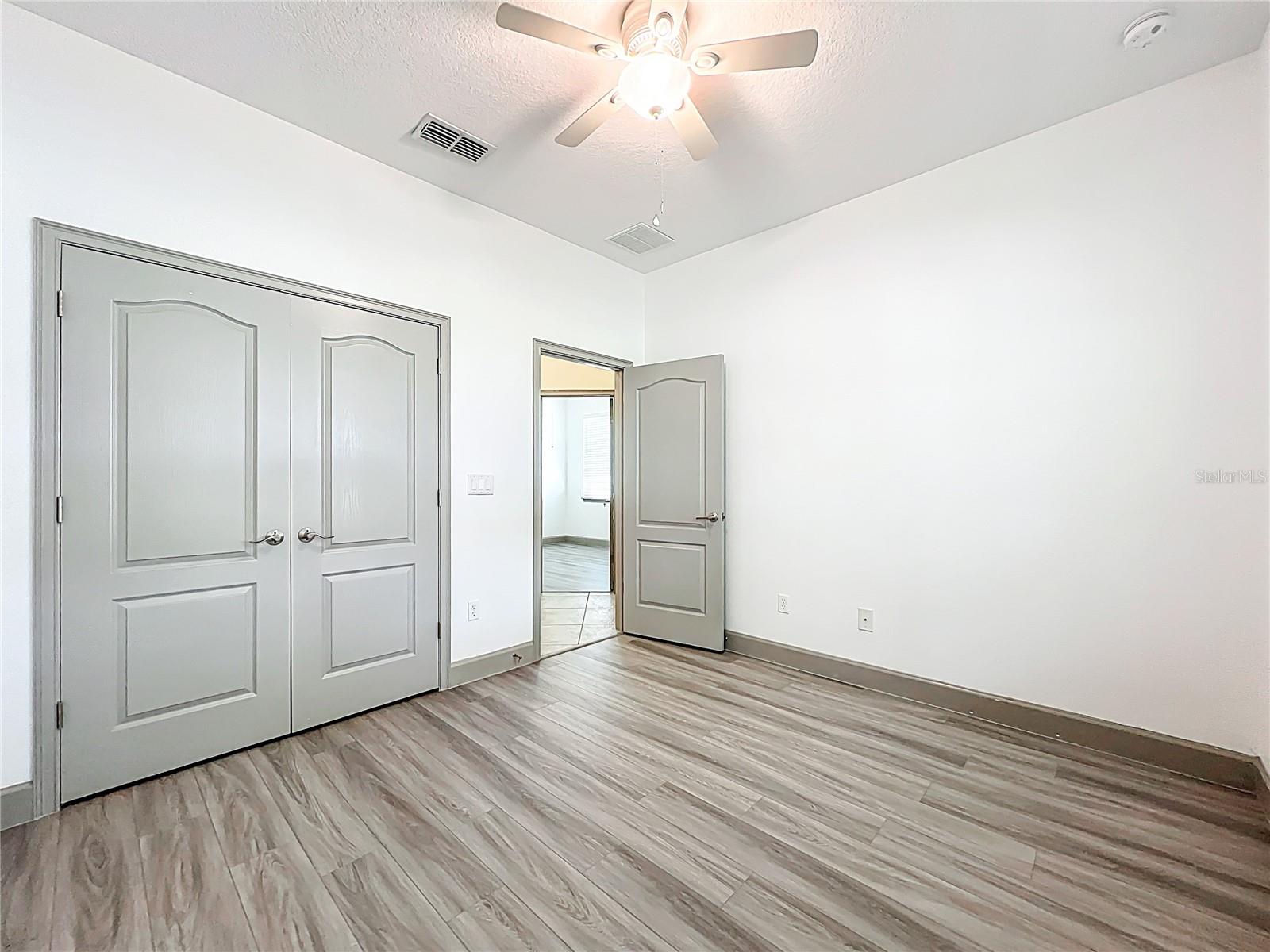 LAKES/WINDERMERE PH 04 - Residential