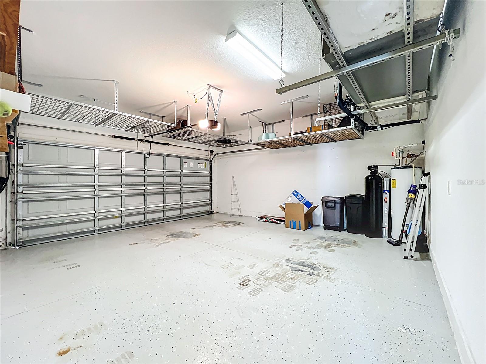 LAKES/WINDERMERE PH 04 - Residential