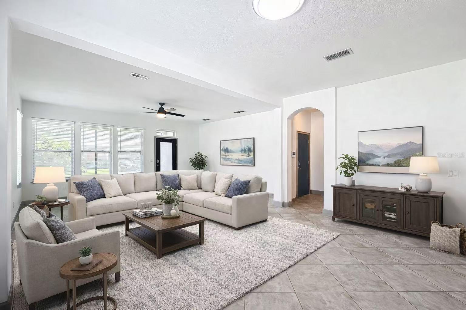 LAKES/WINDERMERE PH 04 - Residential