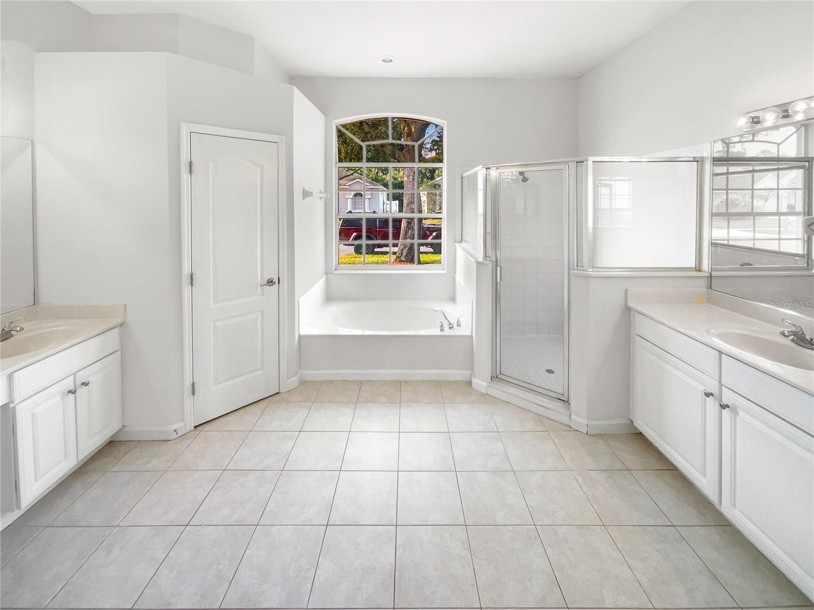 WATERFORD LAKES TR N22 PH 01 - Residential