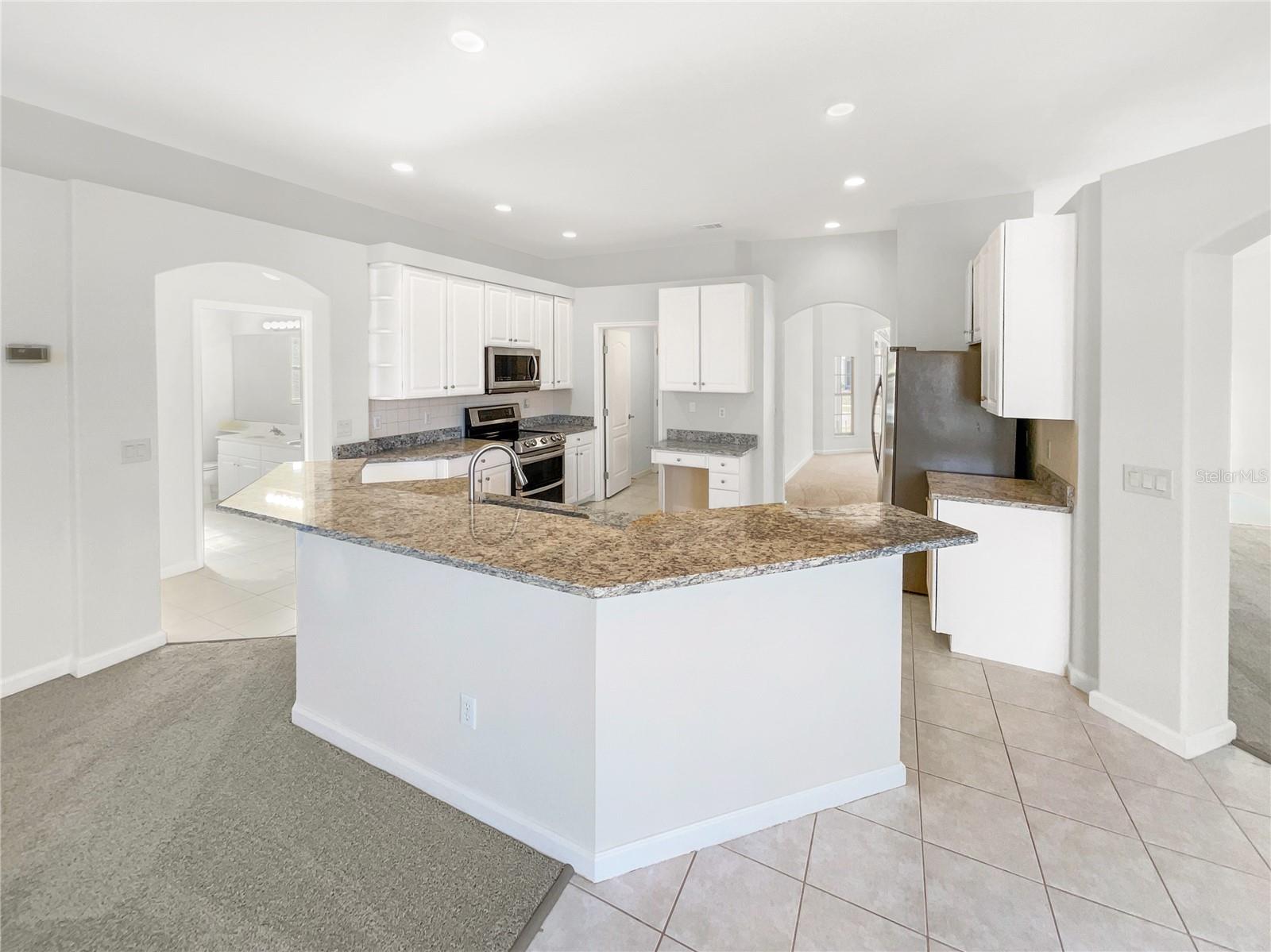 725 FORESTGREEN COURT