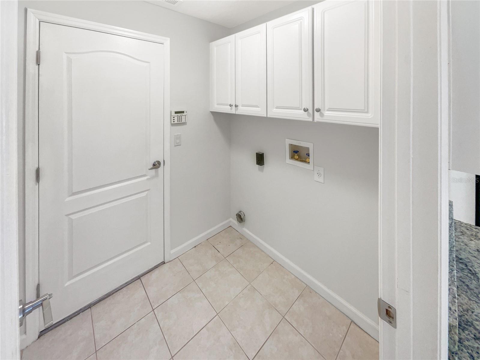 WATERFORD LAKES TR N22 PH 01 - Residential