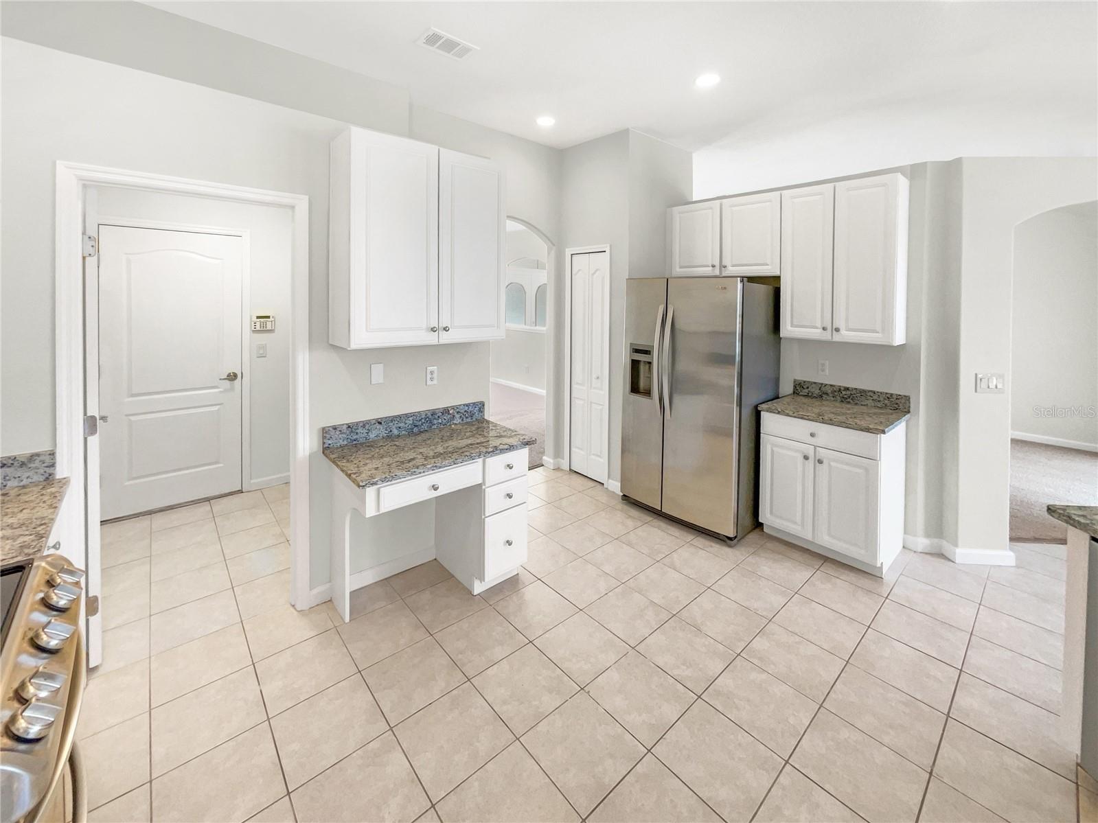 WATERFORD LAKES TR N22 PH 01 - Residential