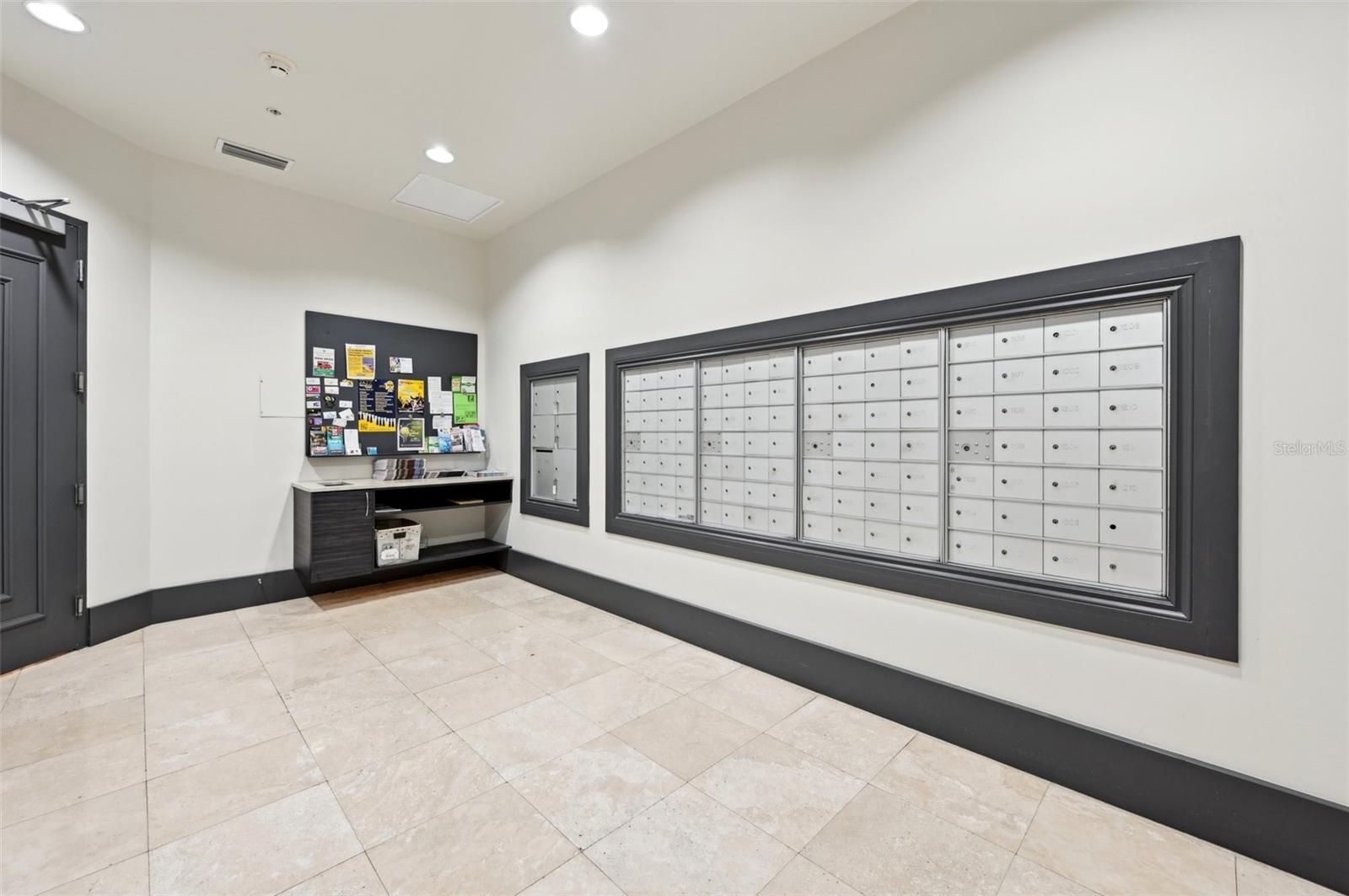 RIVO AT RINGLING - Residential Lease