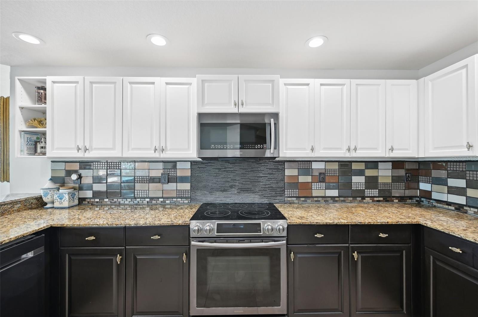 RIVO AT RINGLING - Residential Lease