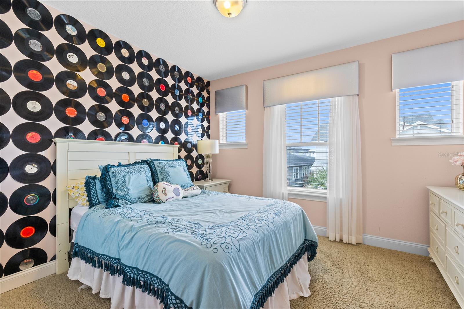 LAUREATE PARK - Residential