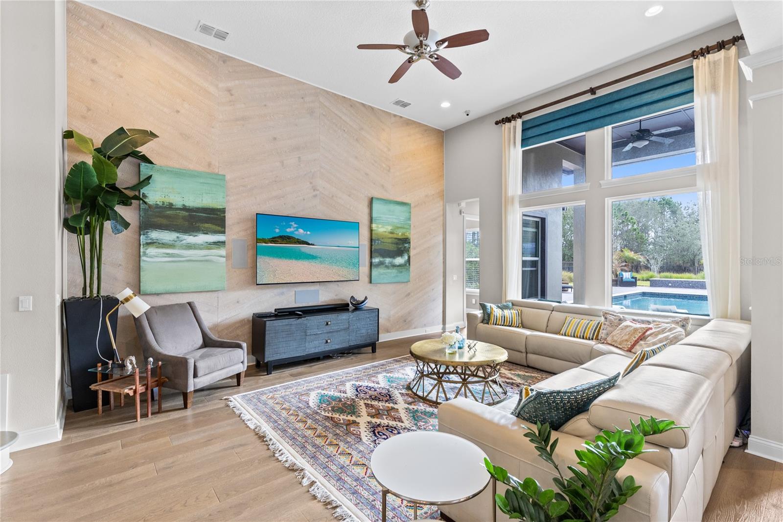 LAUREATE PARK - Residential