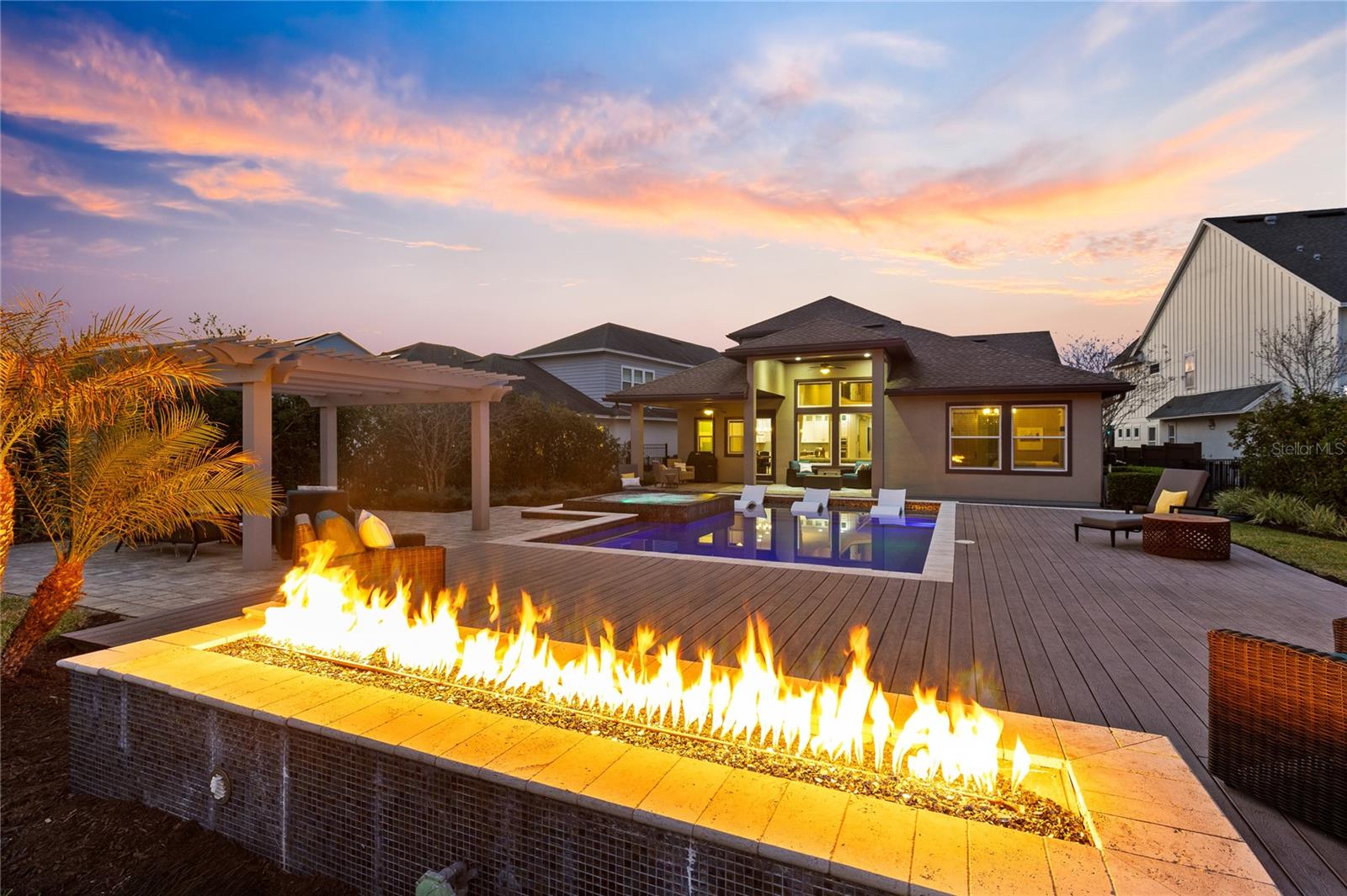 LAUREATE PARK - Residential