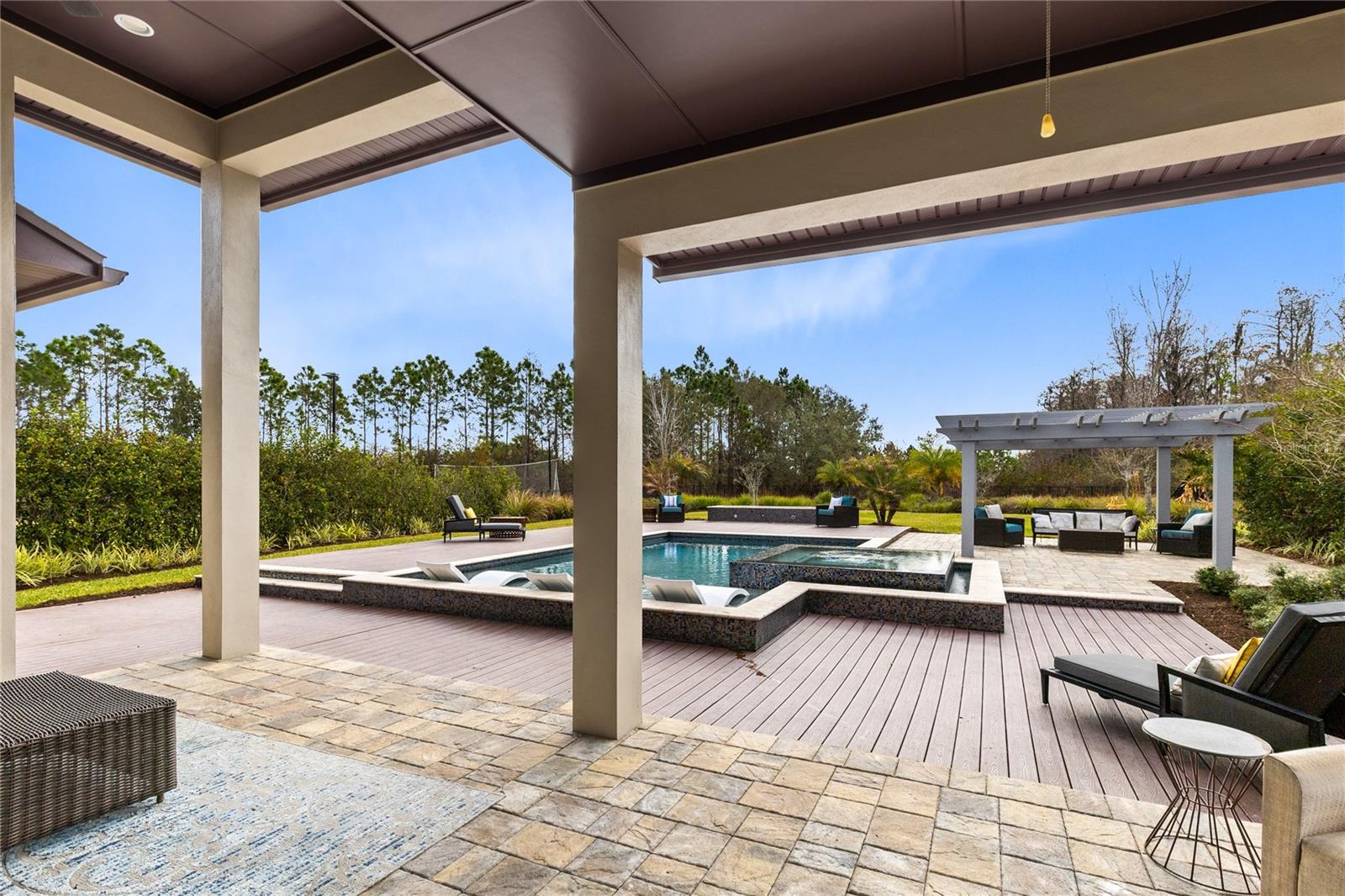 LAUREATE PARK - Residential