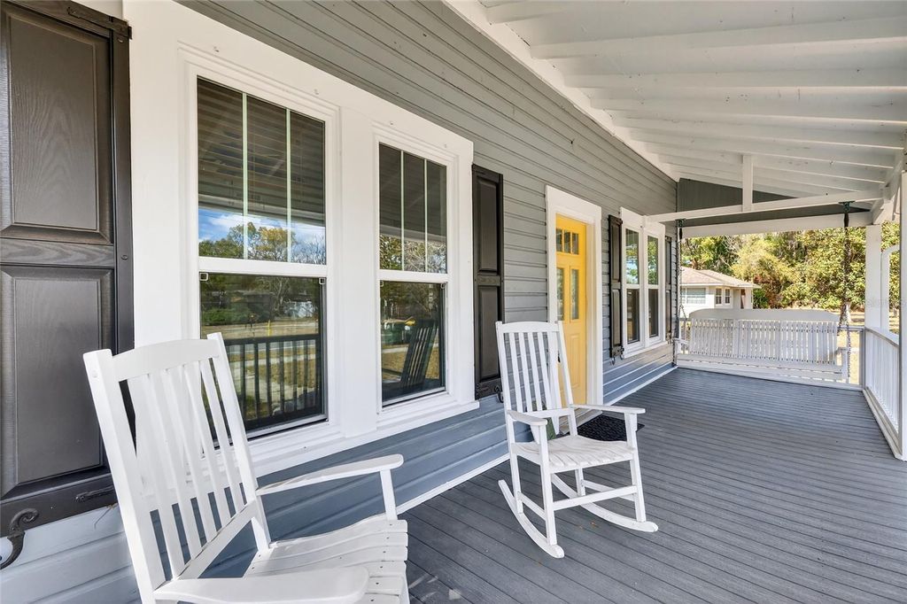 Photo of 92 S Trowell Avenue, Umatilla, FL 32784 (MLS # G5108468)