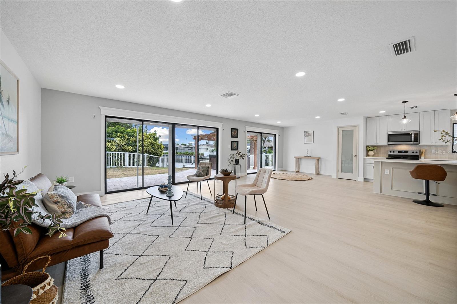 1500 S HARBOR DRIVE
