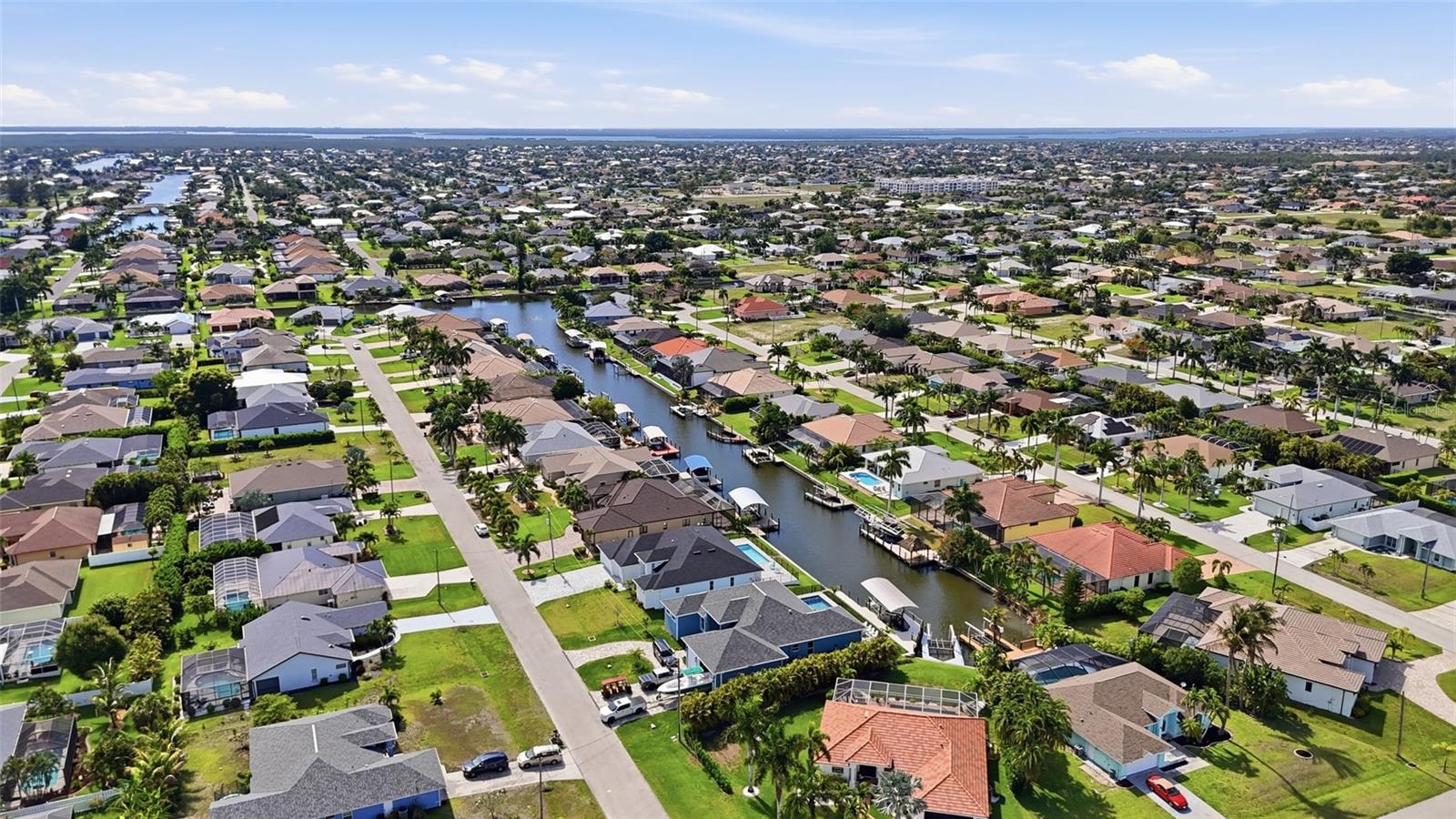 CAPE CORAL - Residential