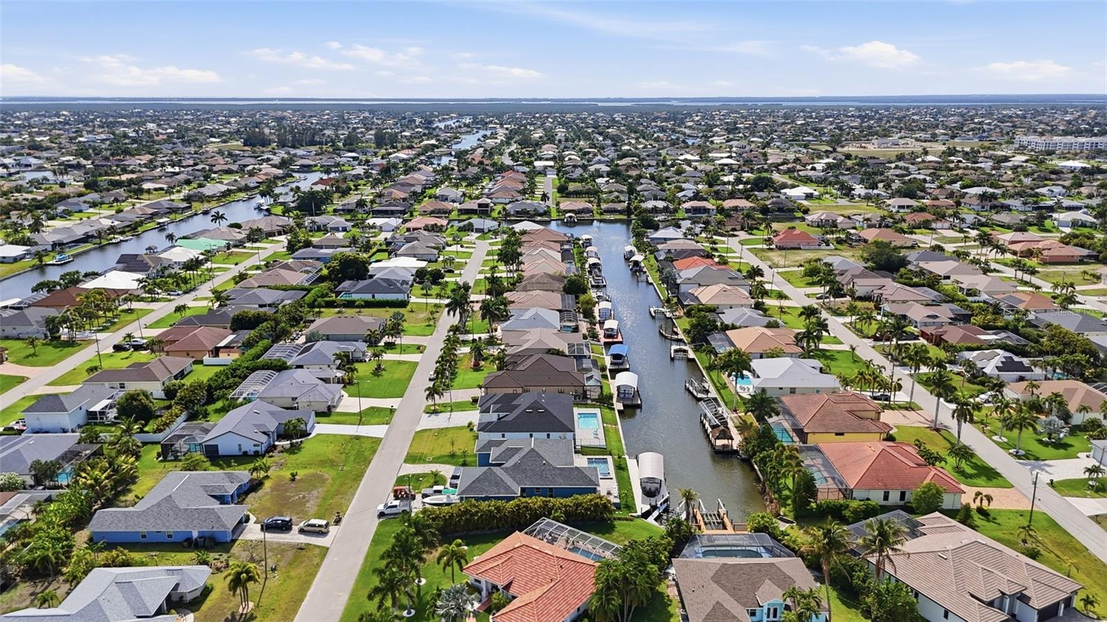 CAPE CORAL - Residential