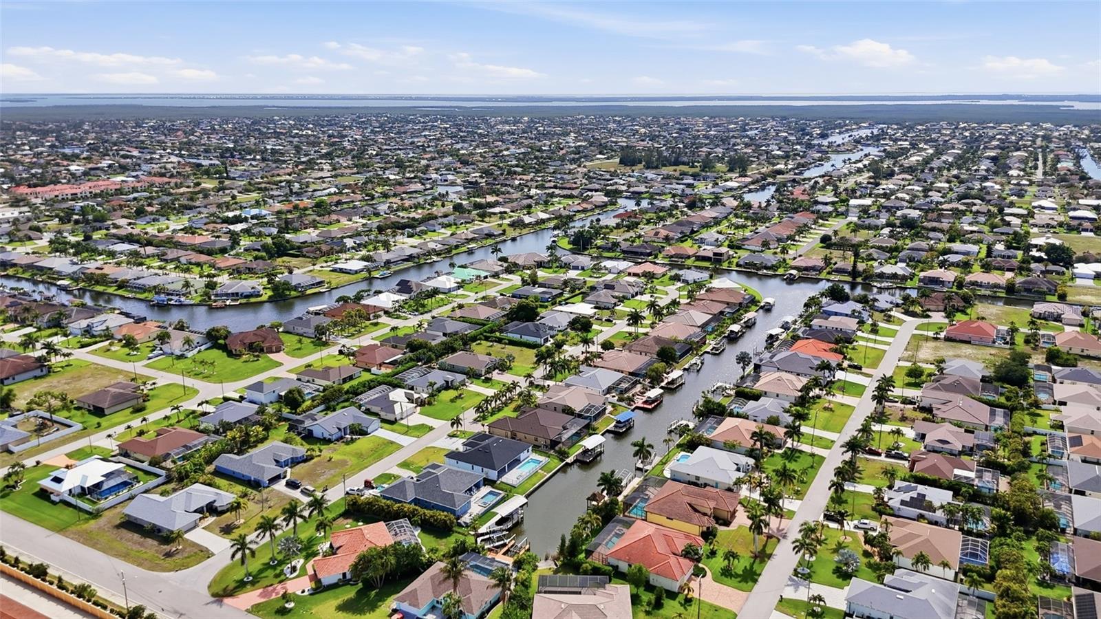 CAPE CORAL - Residential