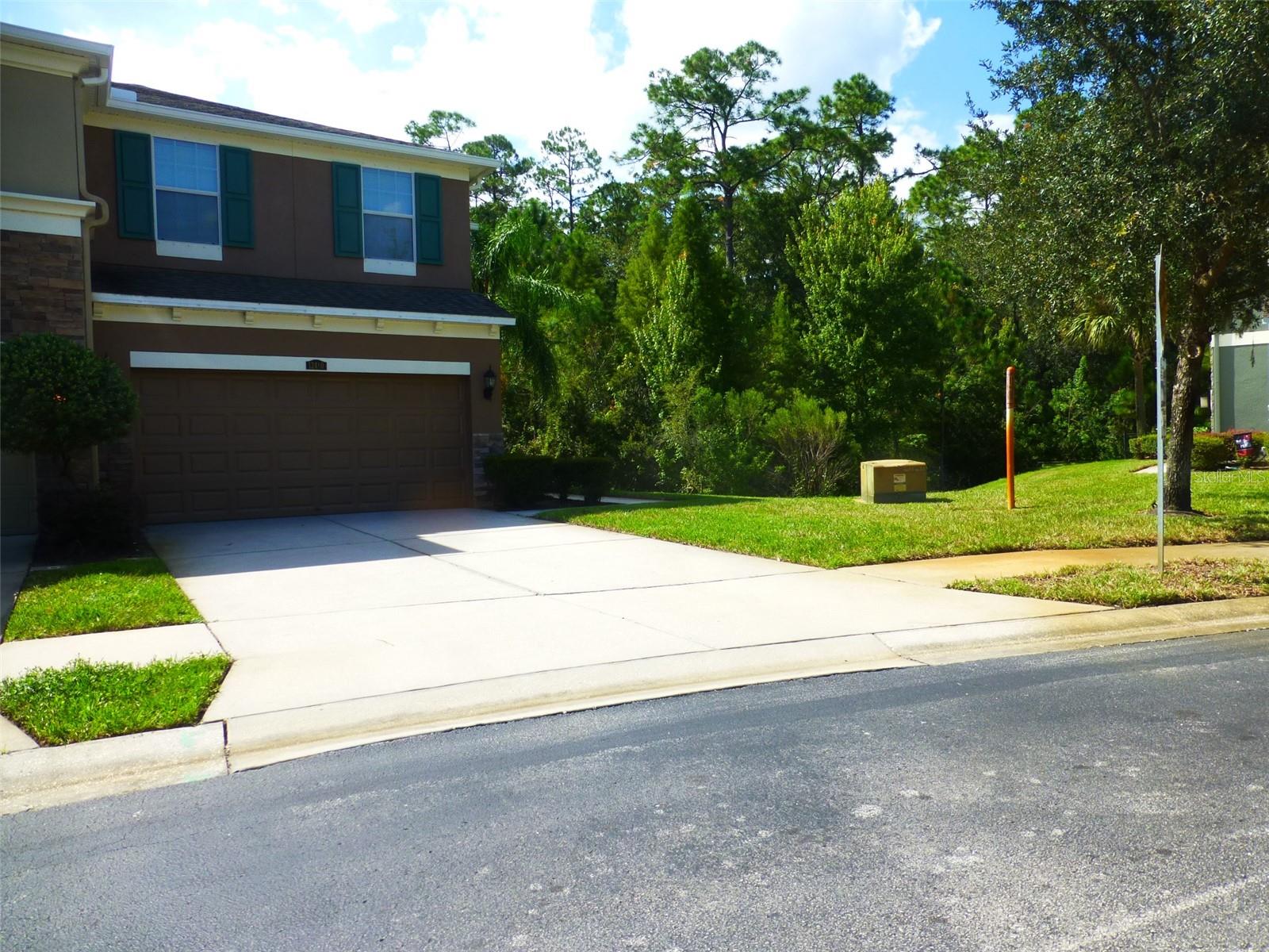 SOUTH HAMPTON - Residential Lease