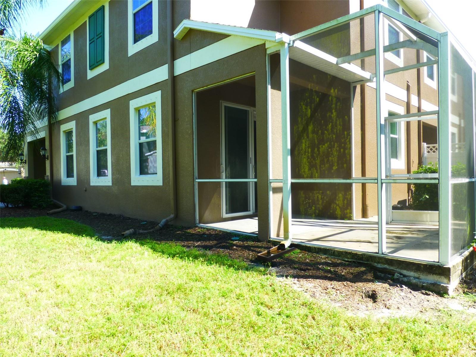 SOUTH HAMPTON - Residential Lease