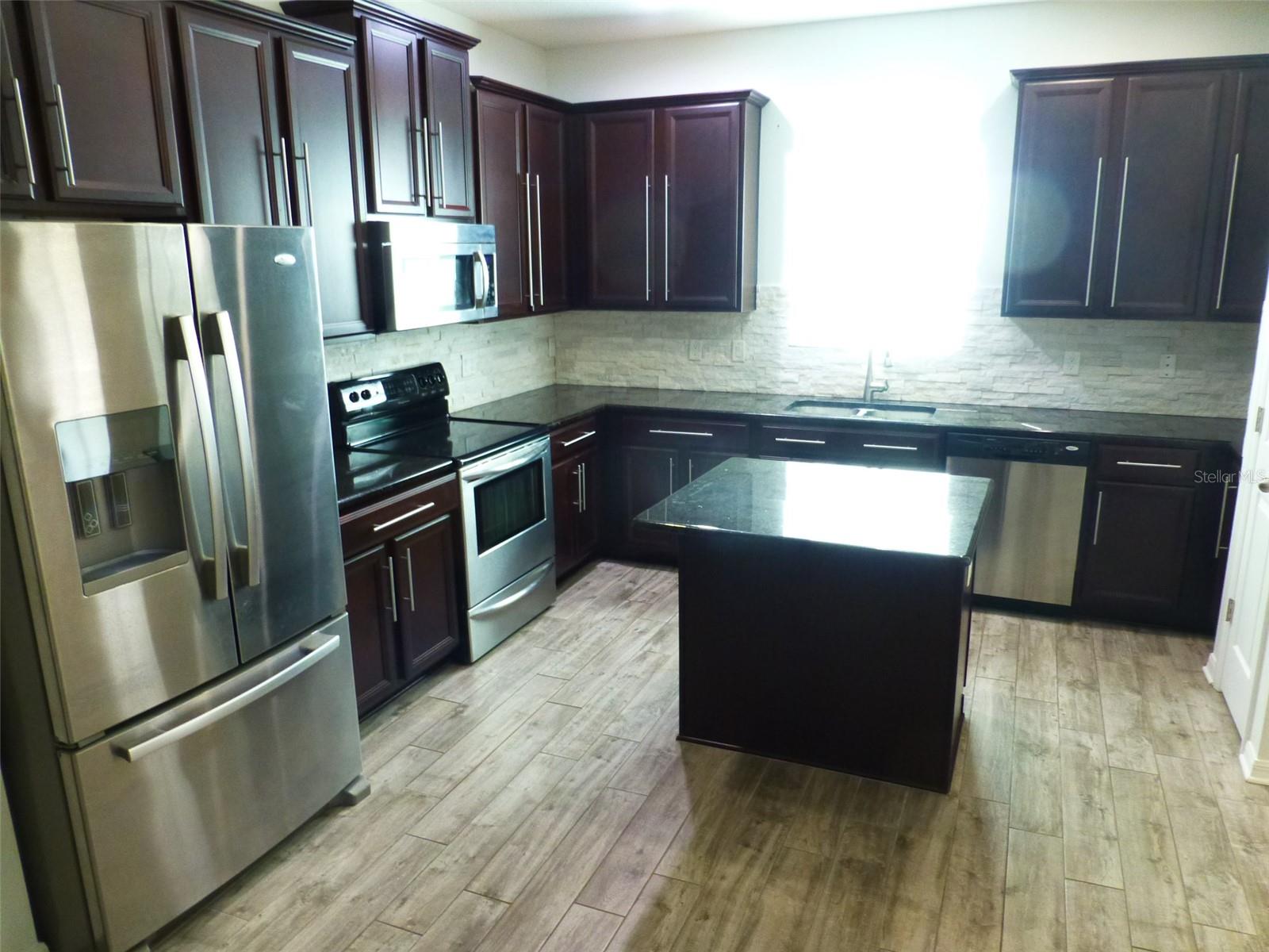 SOUTH HAMPTON - Residential Lease