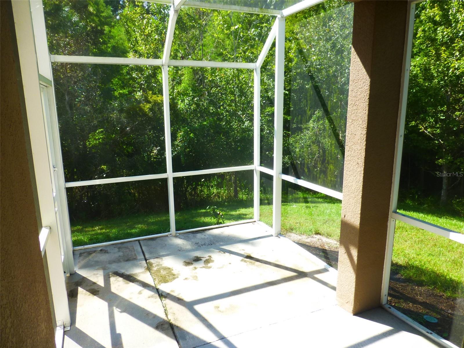 SOUTH HAMPTON - Residential Lease