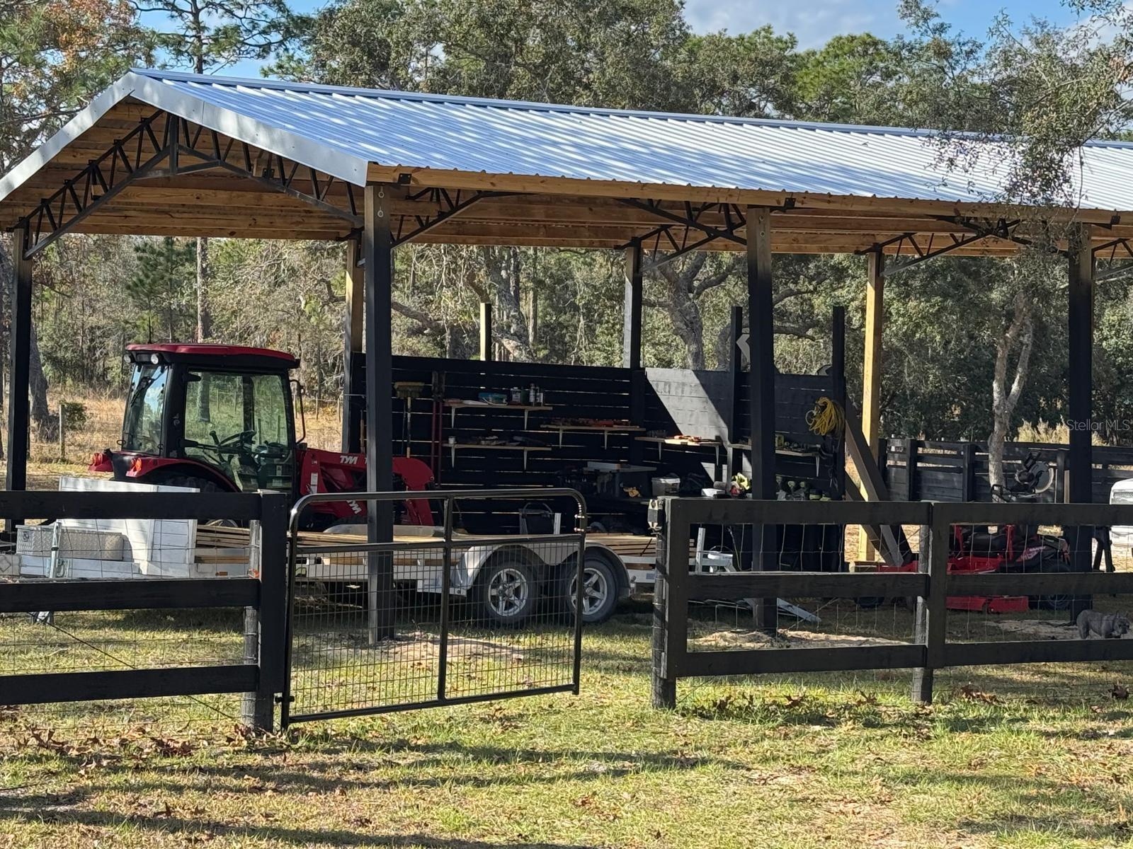 ROLLING PINES 02 - Residential