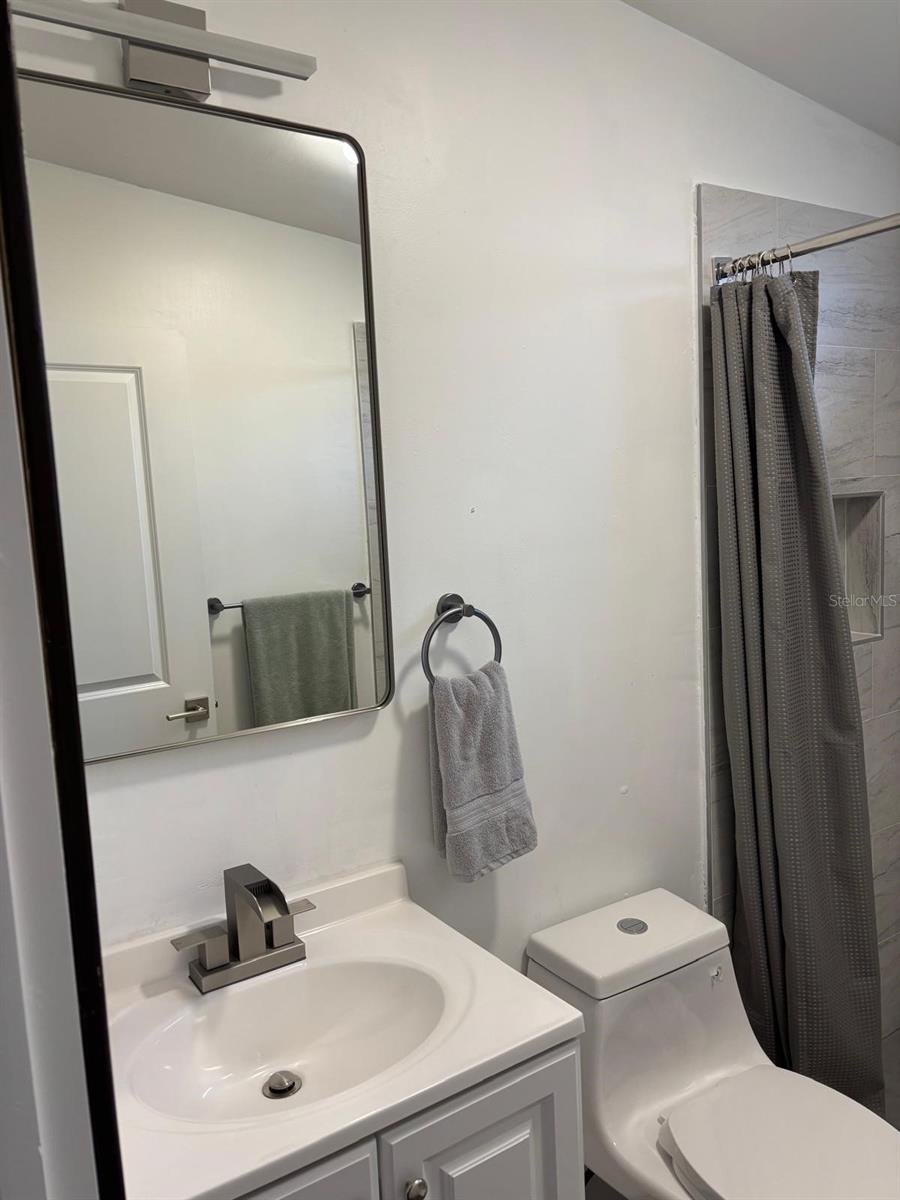 ROLLING PINES 02 - Residential