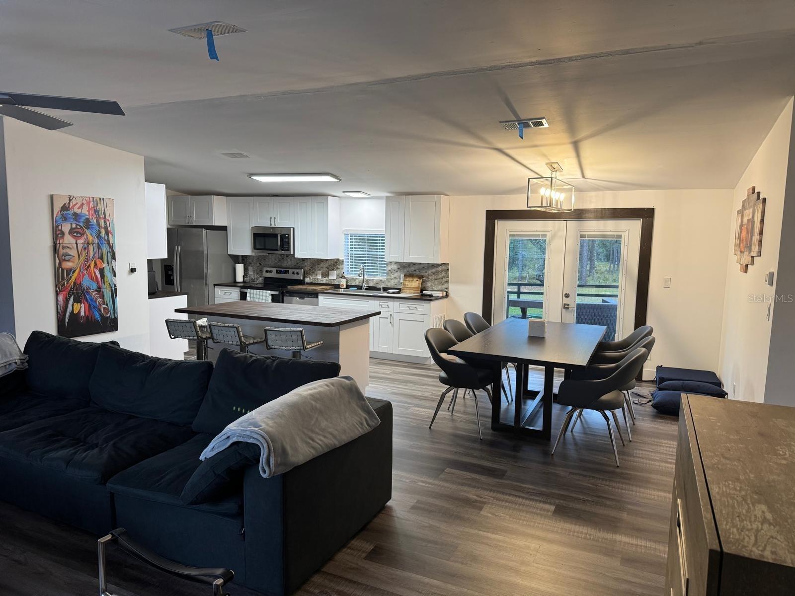 ROLLING PINES 02 - Residential