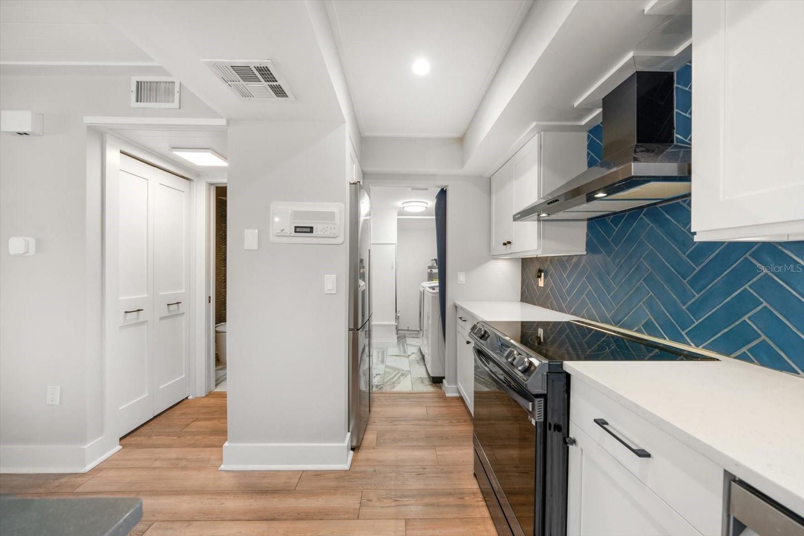 VILLAGE ON ISLAND ESTATES - Residential Lease