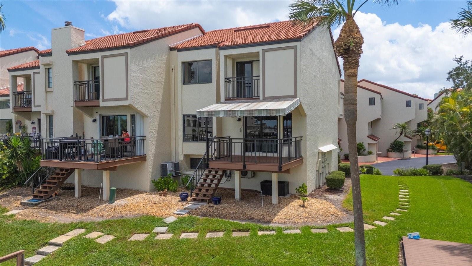 VILLAGE ON ISLAND ESTATES - Residential Lease