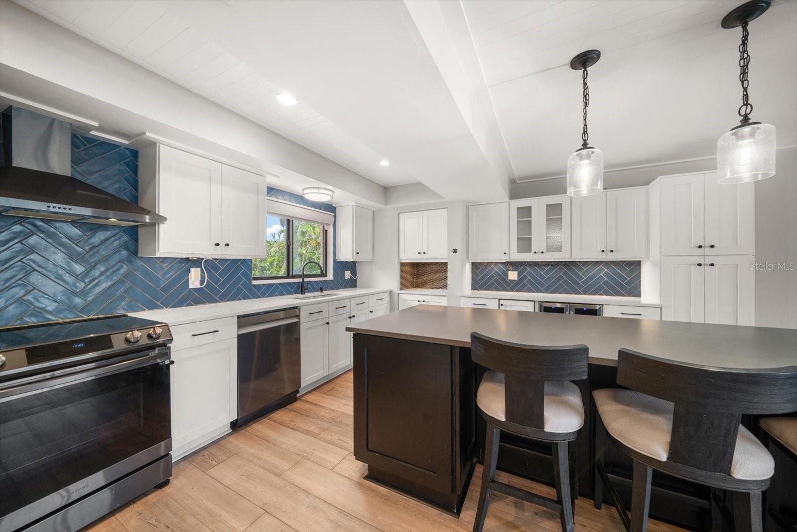 VILLAGE ON ISLAND ESTATES - Residential Lease