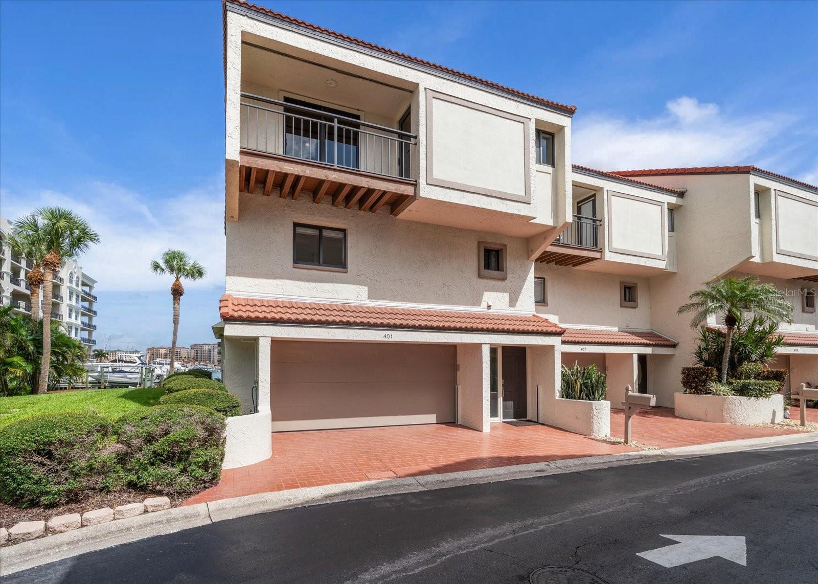 VILLAGE ON ISLAND ESTATES - Residential Lease