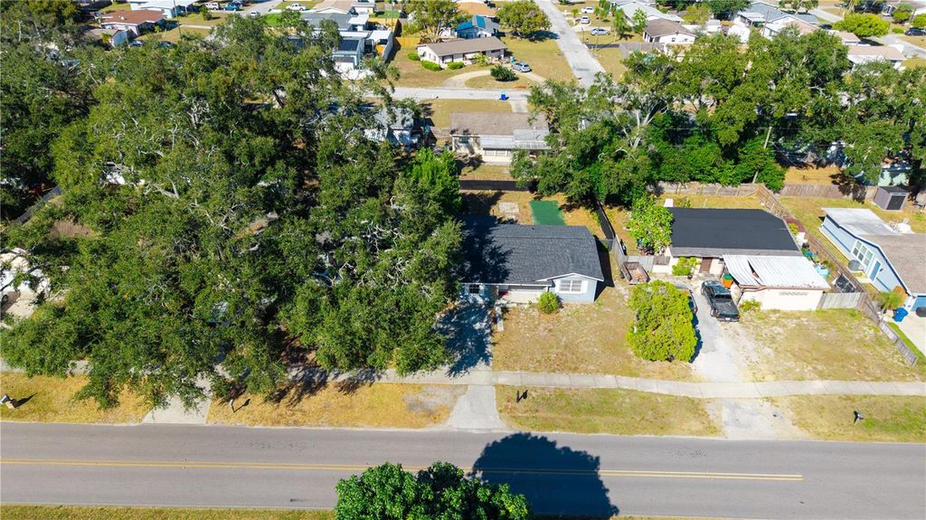 Photo of 10931 110th Avenue, Seminole, FL 33778 (MLS # W7880666)