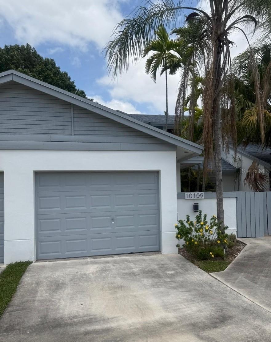 10109 NW 52ND TERRACE