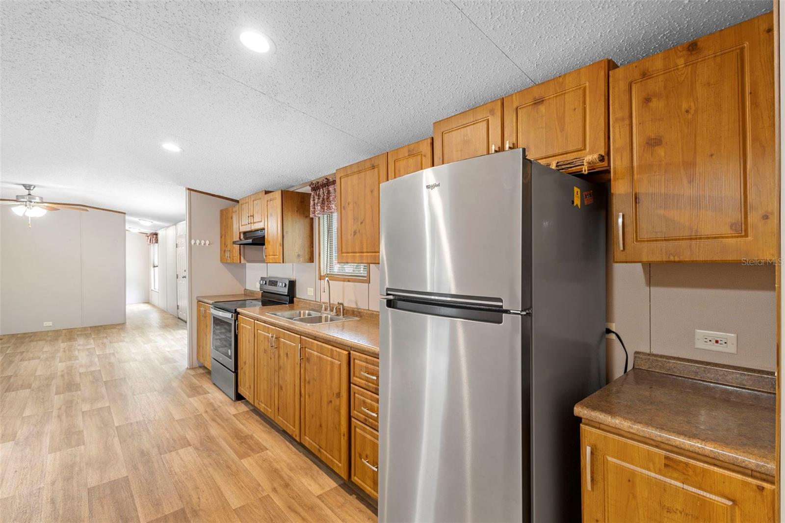 ROBINSON PINES - Residential