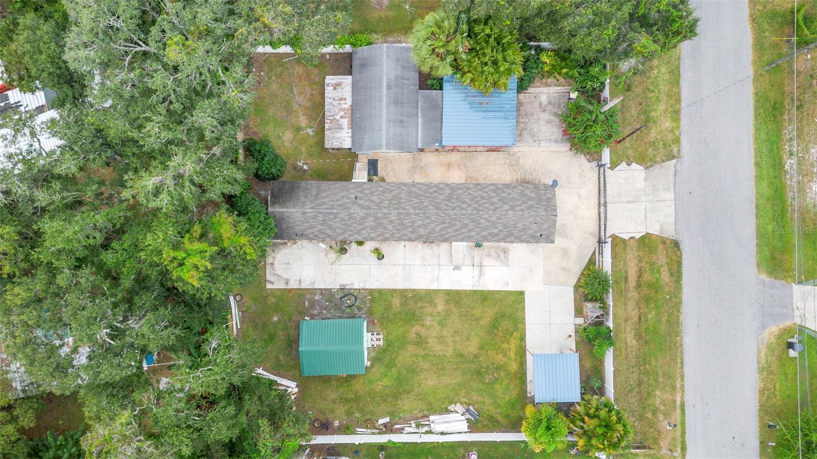 ROBINSON PINES - Residential