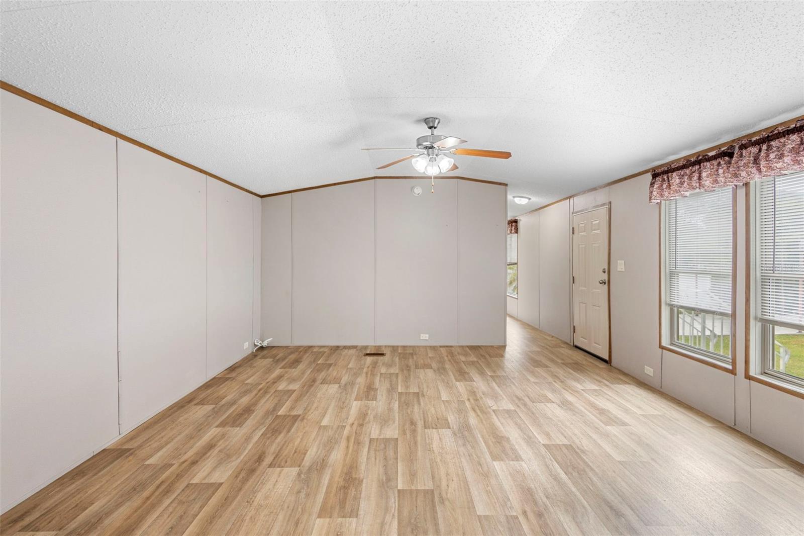 ROBINSON PINES - Residential