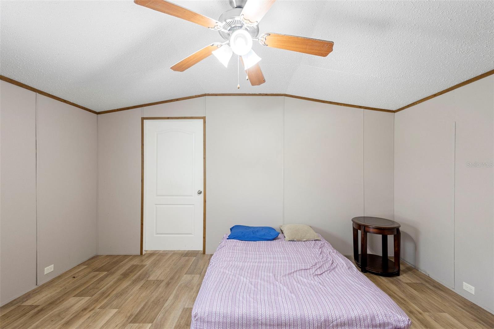 ROBINSON PINES - Residential