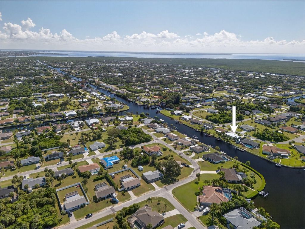 Photo of 18166 Bracken Circle, Port Charlotte, FL 33948 (MLS # C7516277)