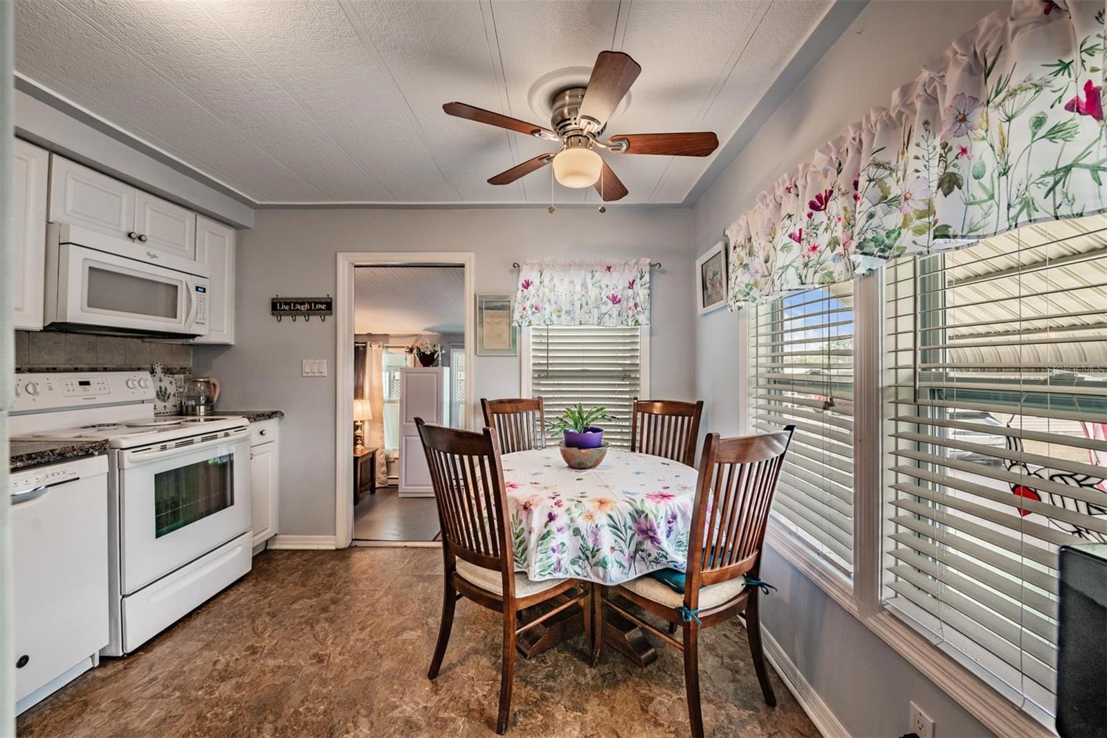 SPANISH TRAILS VILLAGE CONDO - Residential