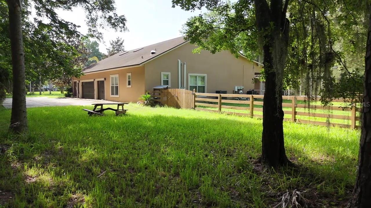 2083 BILTMORE POINT