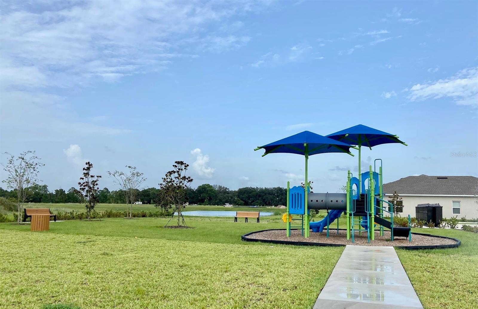 SIENA RESERVE PH 2A & 2B - Residential Lease