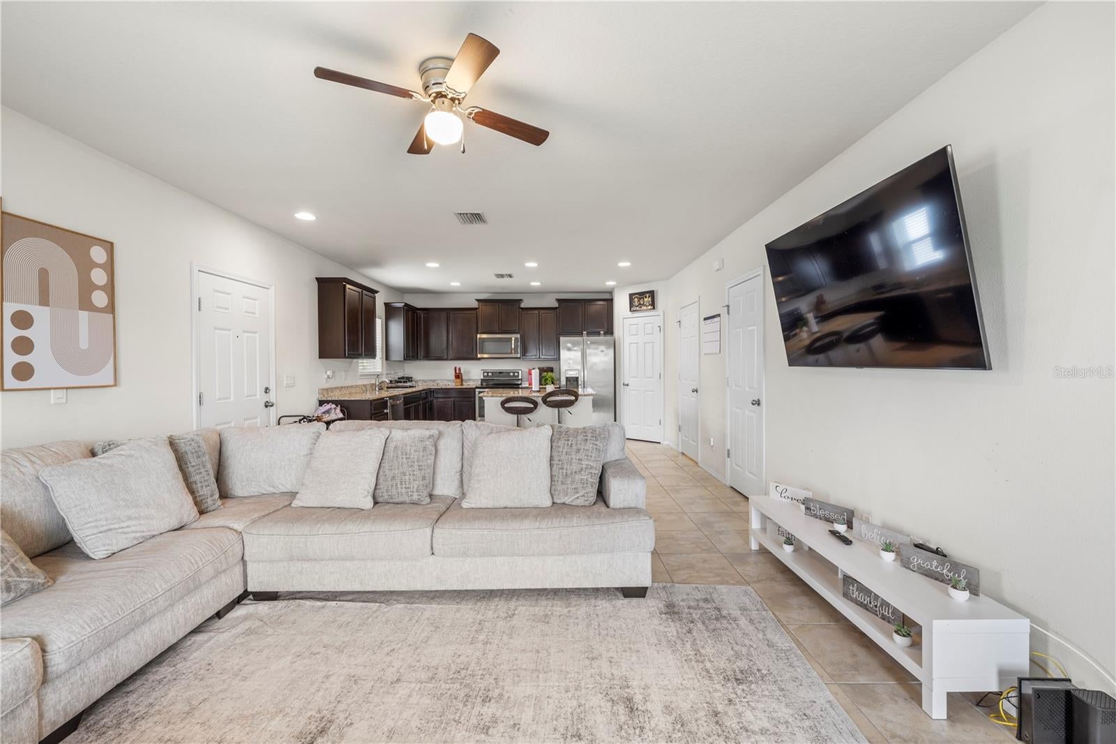 9335 AMERICAN HICKORY LANE