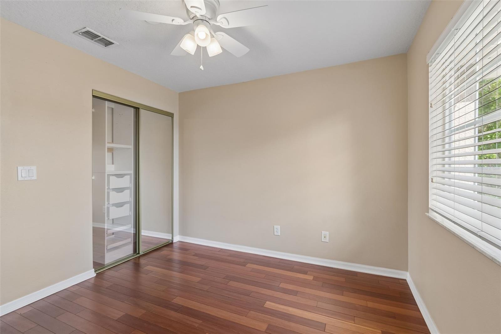 GRASSY POINTE - PH 1 - Residential