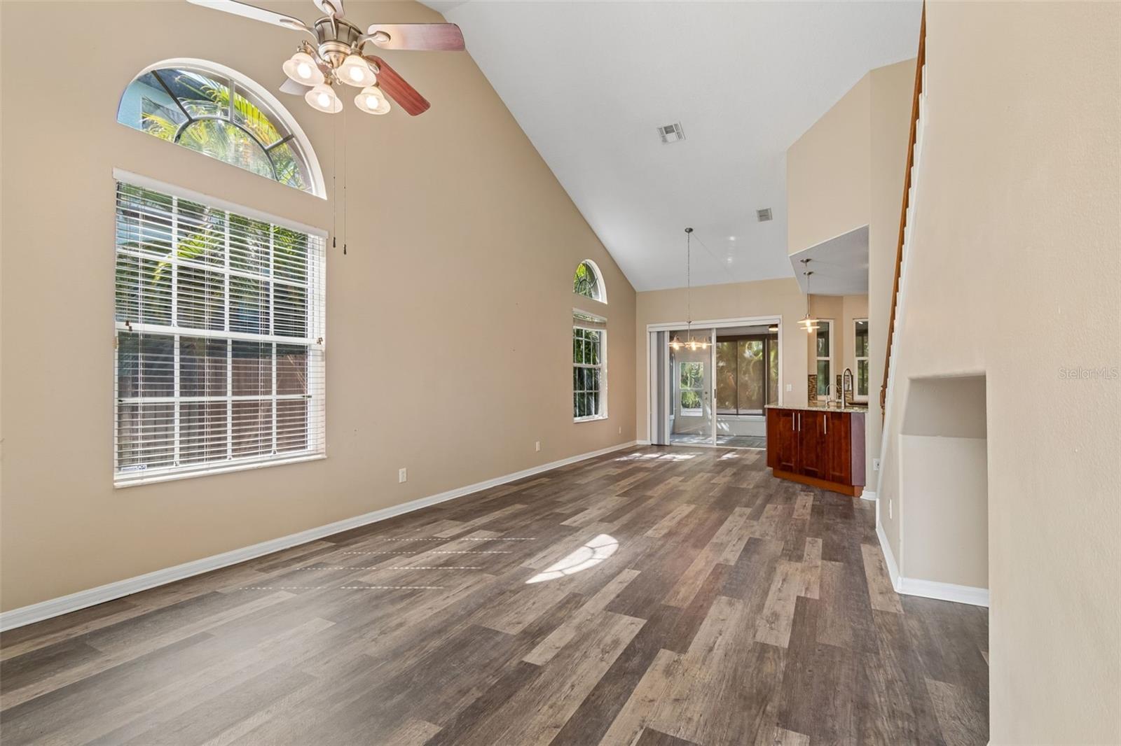 GRASSY POINTE - PH 1 - Residential