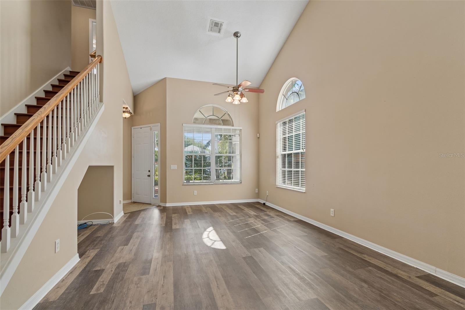 GRASSY POINTE - PH 1 - Residential