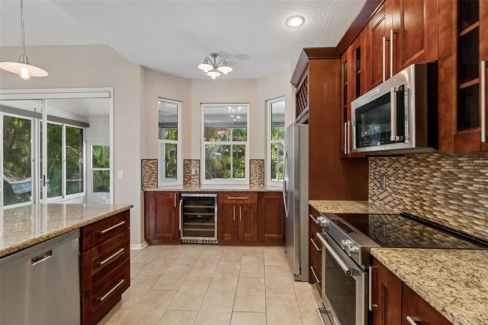 GRASSY POINTE - PH 1 - Residential