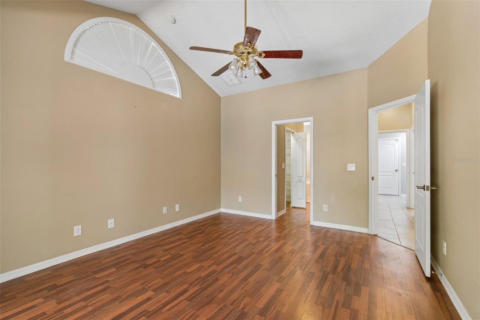 GRASSY POINTE - PH 1 - Residential