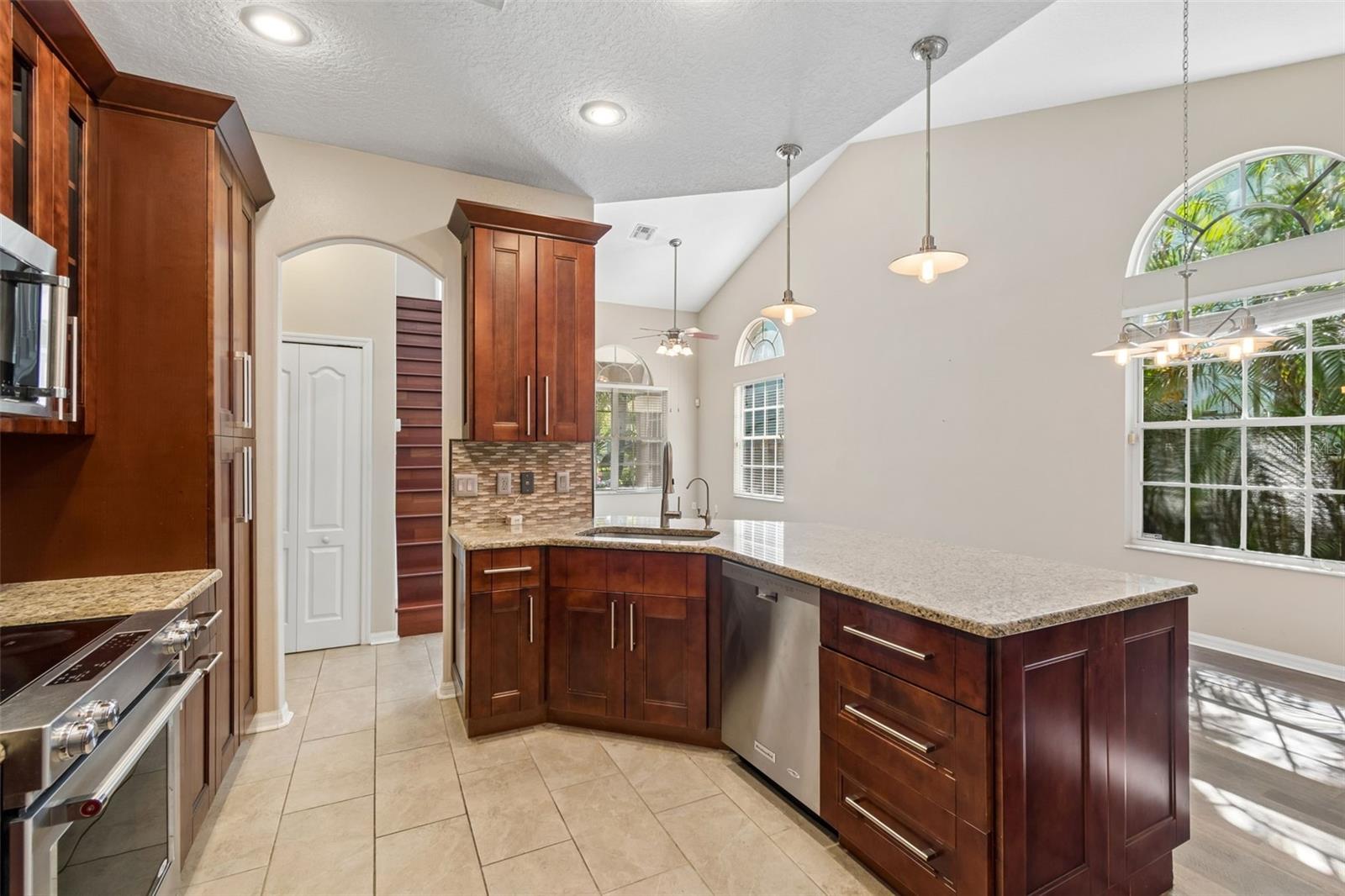 GRASSY POINTE - PH 1 - Residential