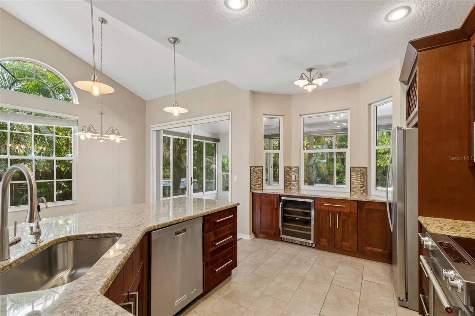 GRASSY POINTE - PH 1 - Residential