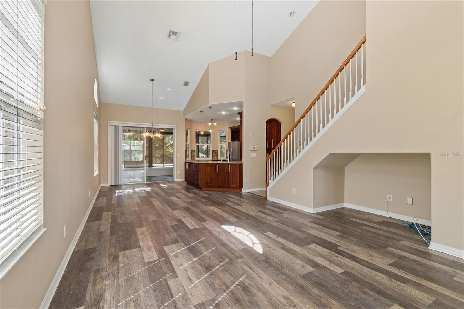 GRASSY POINTE - PH 1 - Residential