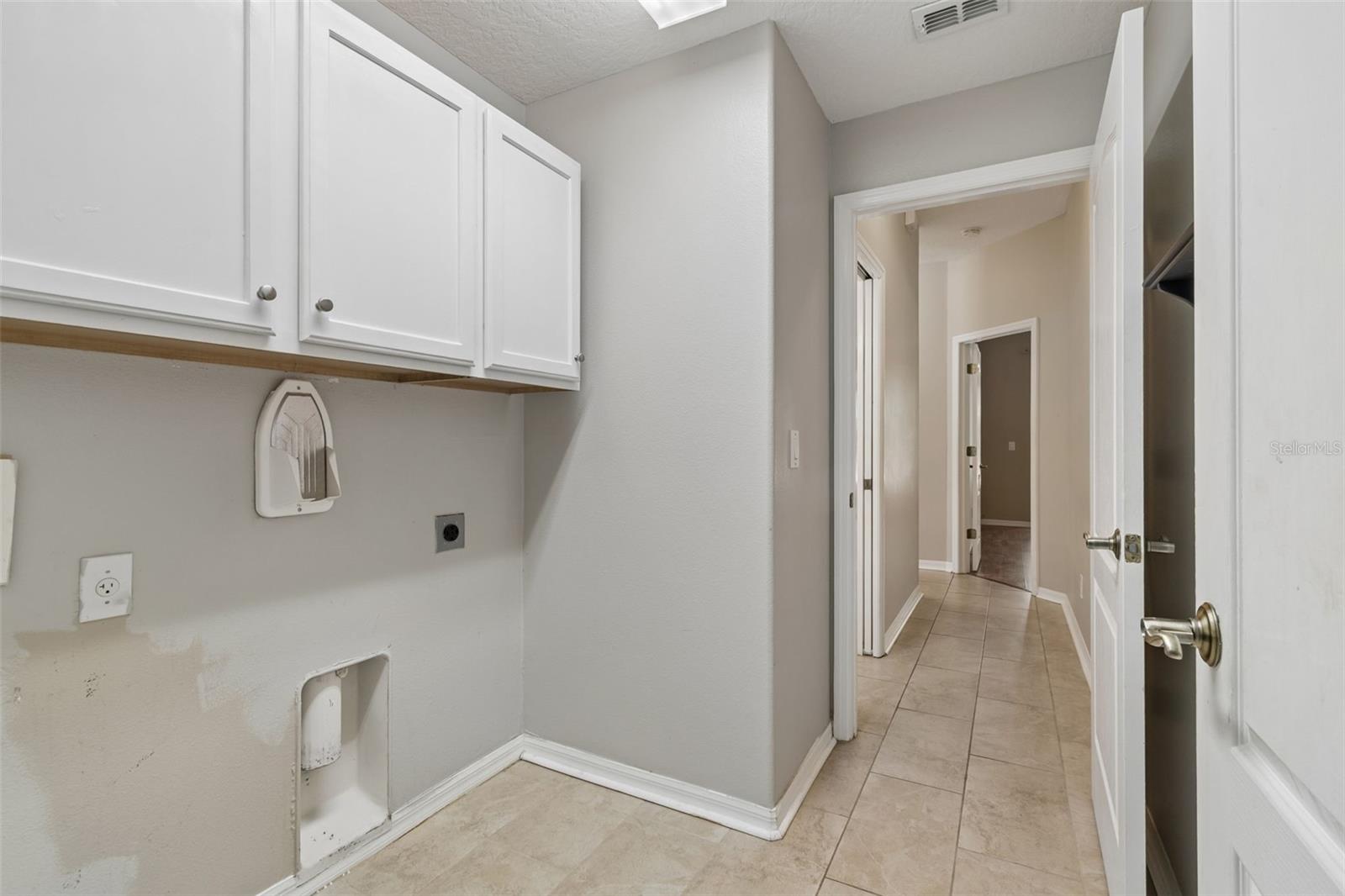 GRASSY POINTE - PH 1 - Residential